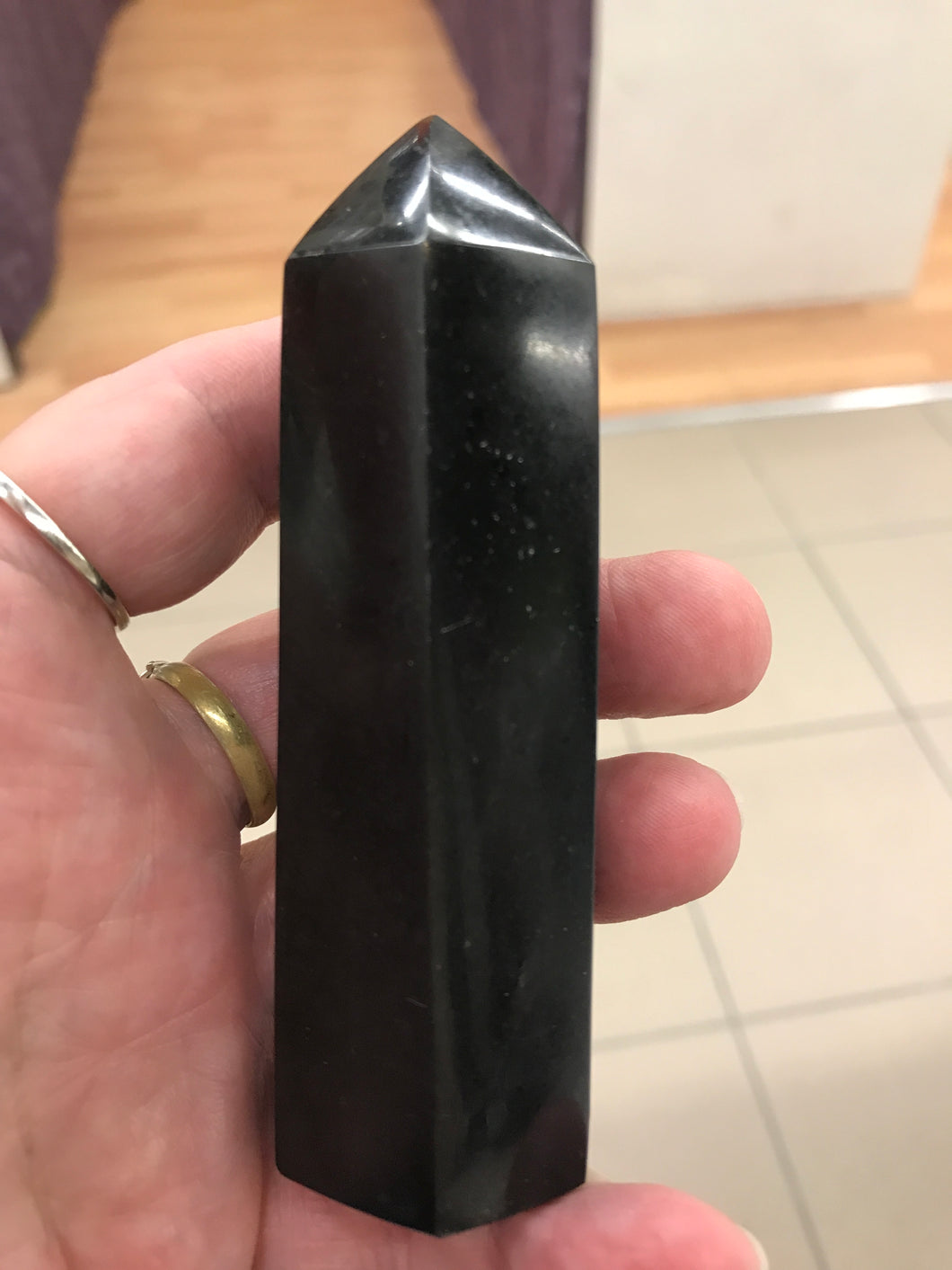 BLACK BASALT POINT