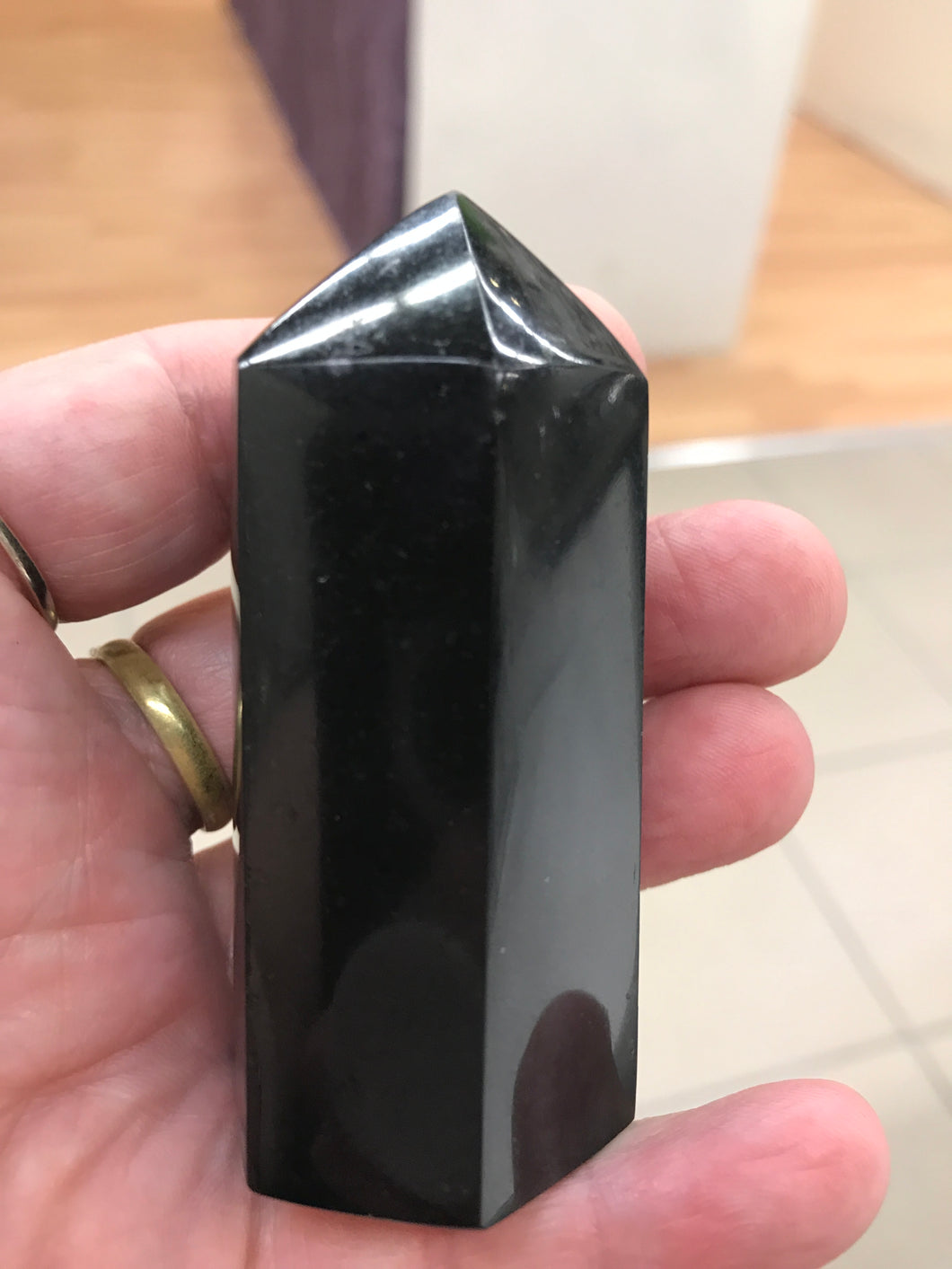 BLACK BASALT POINT