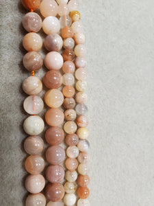 Peach Moonstone Round