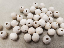 Load image into Gallery viewer, Wood Beads Natural
