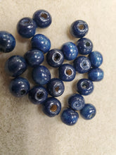 Load image into Gallery viewer, Wood Beads Round 8mm
