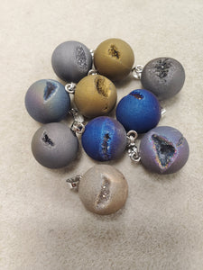 Electroplated Druzy Agate Pendants