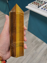 Load image into Gallery viewer, Tiger Eye Points
