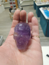Load image into Gallery viewer, Amethyst Skull 57mm
