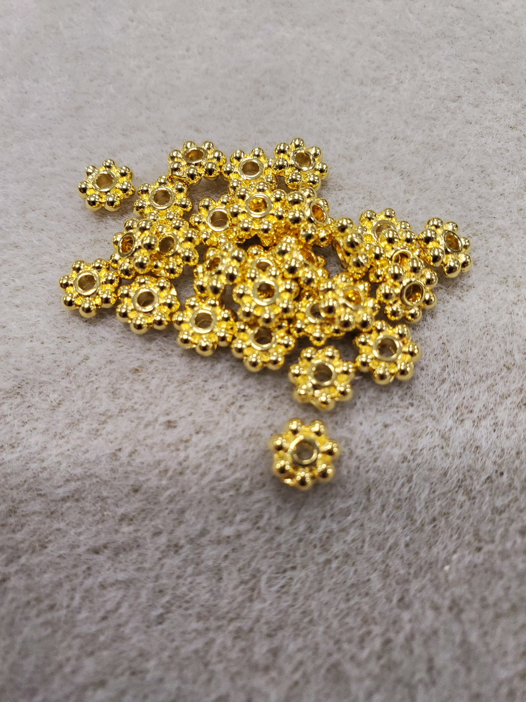 Daisy Spacer