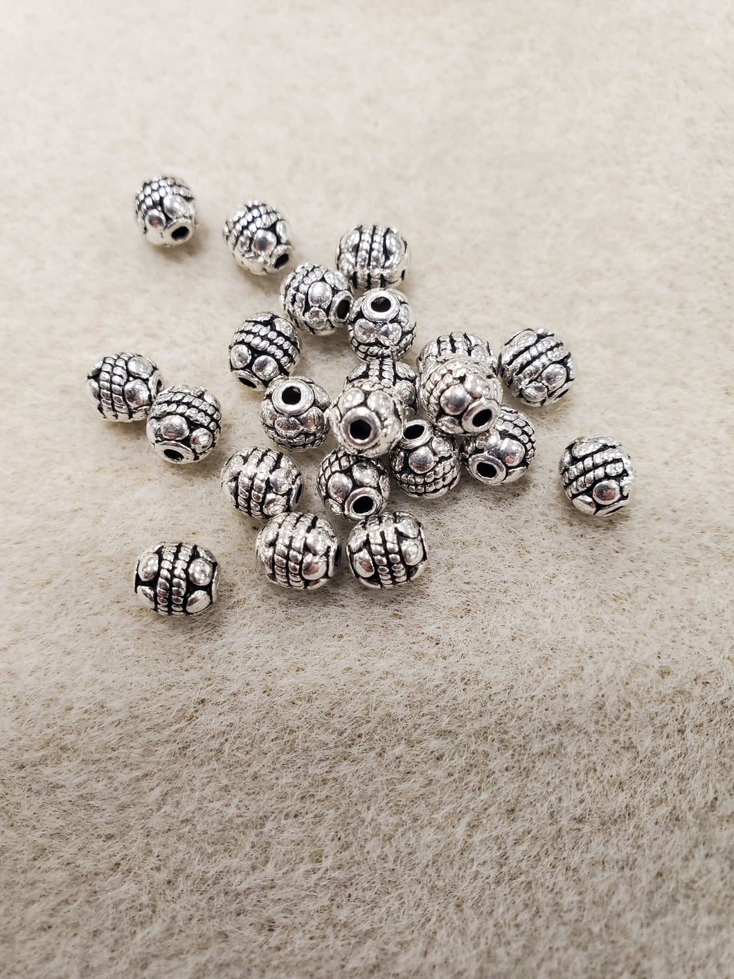 Oval Spacer
