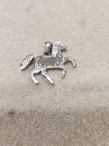 304 STAINLESS PENDANT HORSE