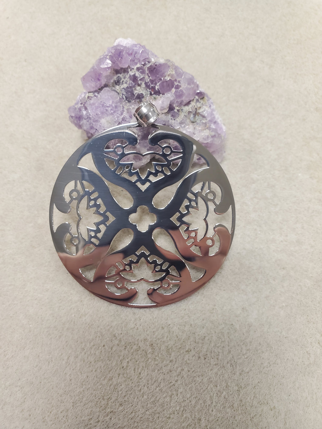 304 STAINLESS STEEL LOTUS PENDANT
