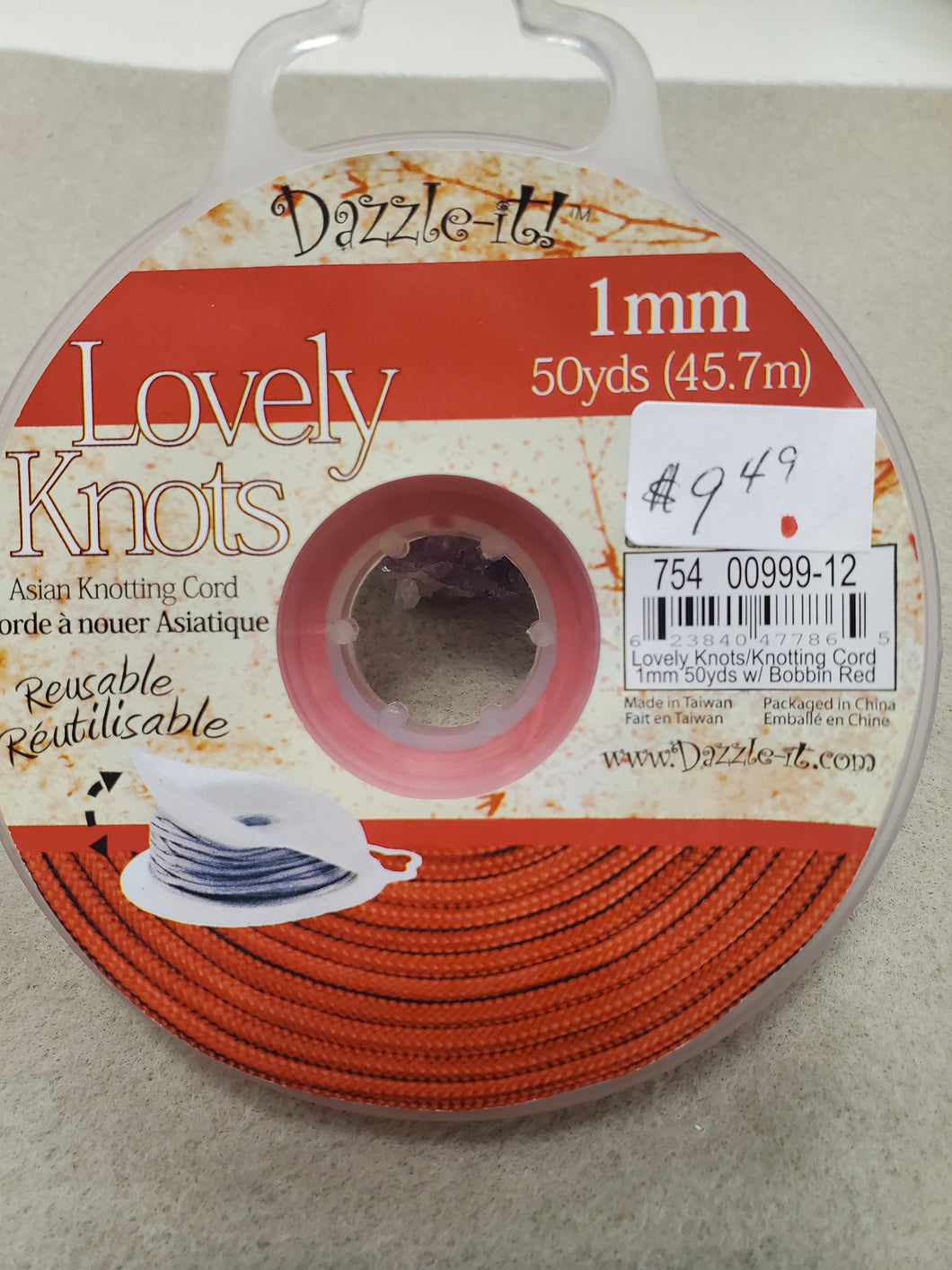 LOVELY KNOTS RED