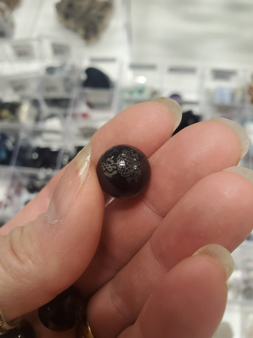 AGATE LOTUS BEAD 14MM