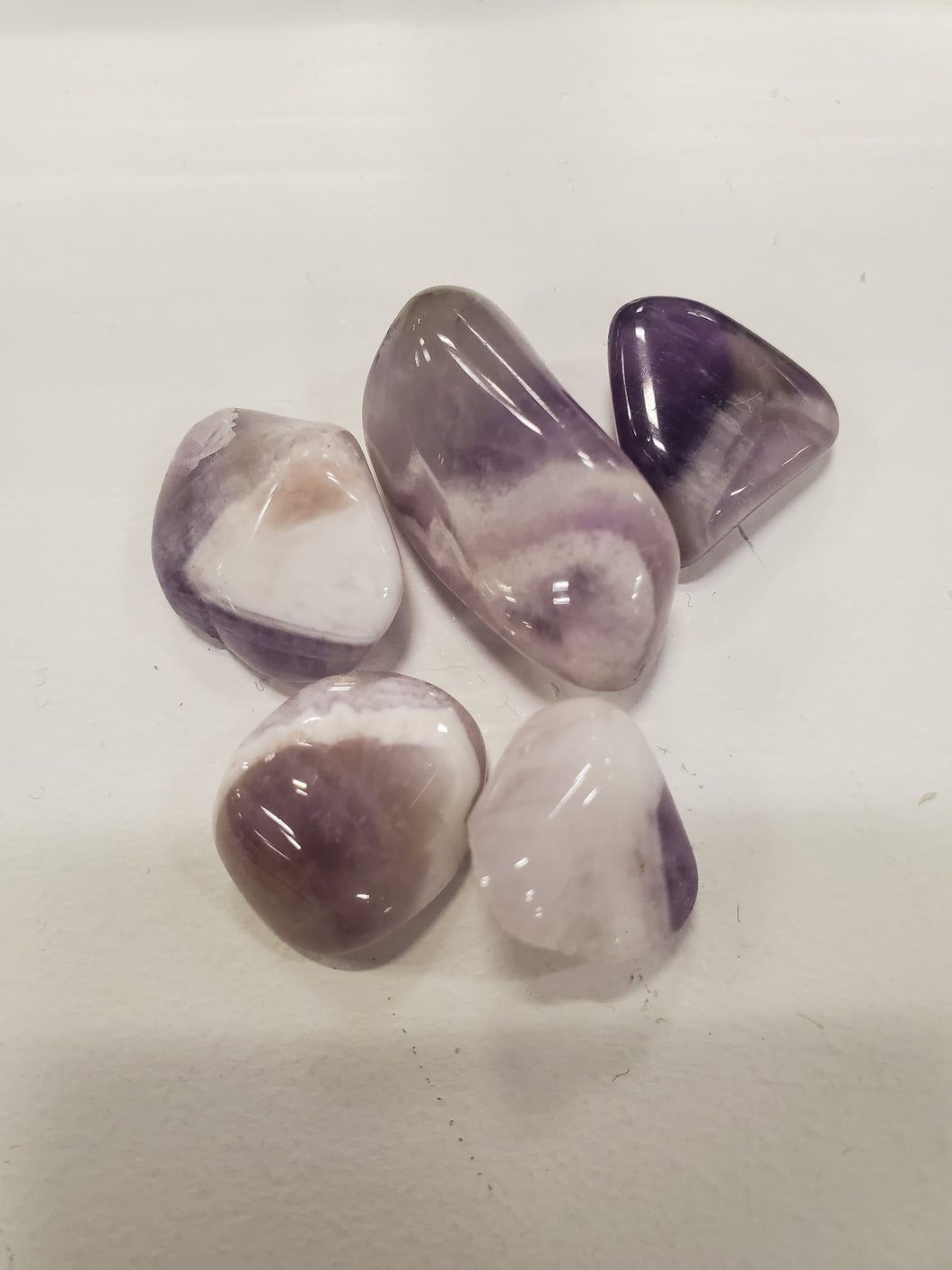 AMETHYST CHEVRON STONES