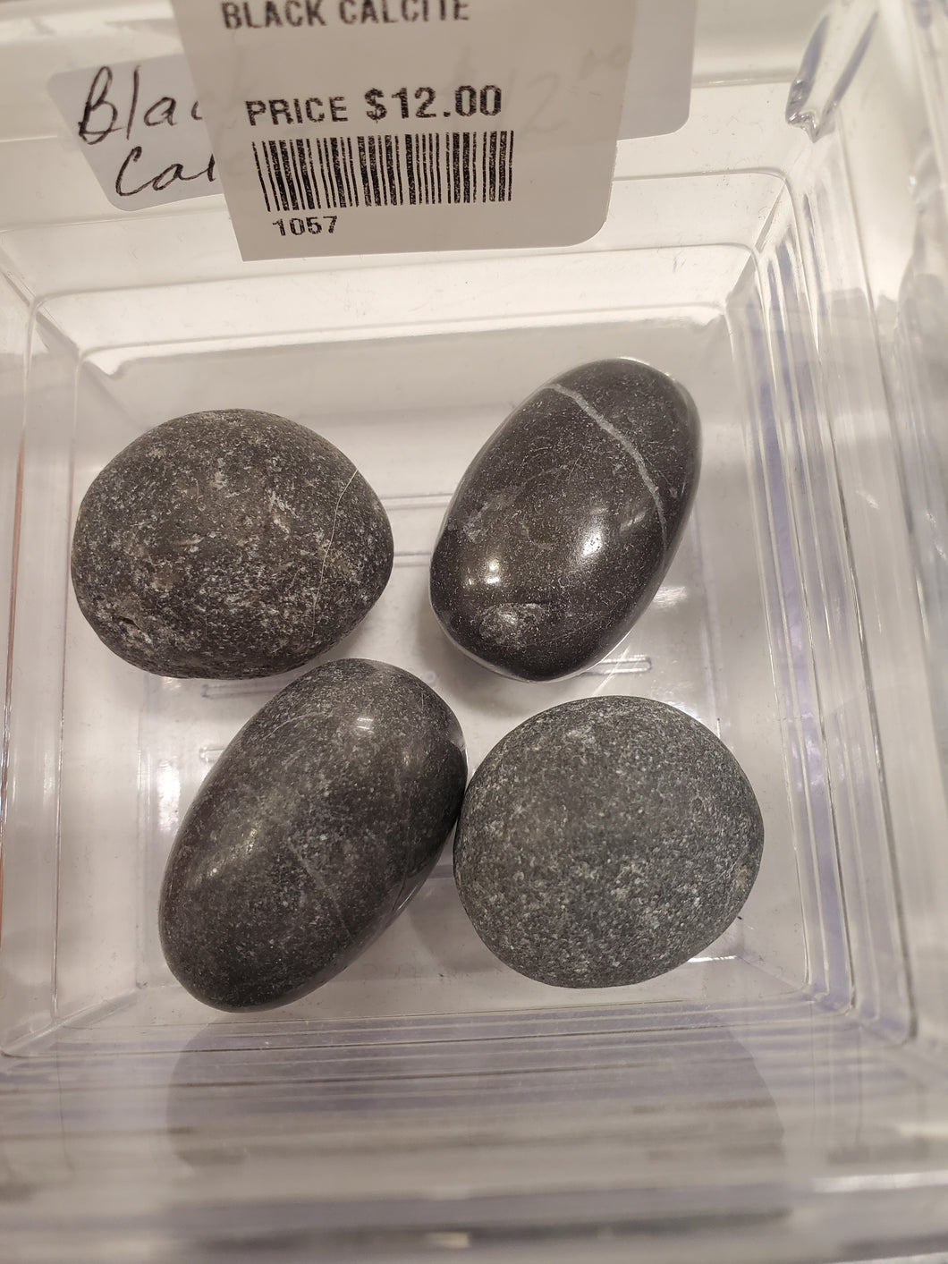 BLACK CALCITE