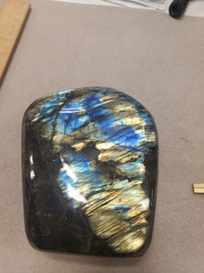 LABRADORITE POLISHED STANDING