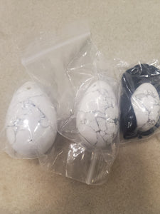 HOWLITE YONI EGG SET