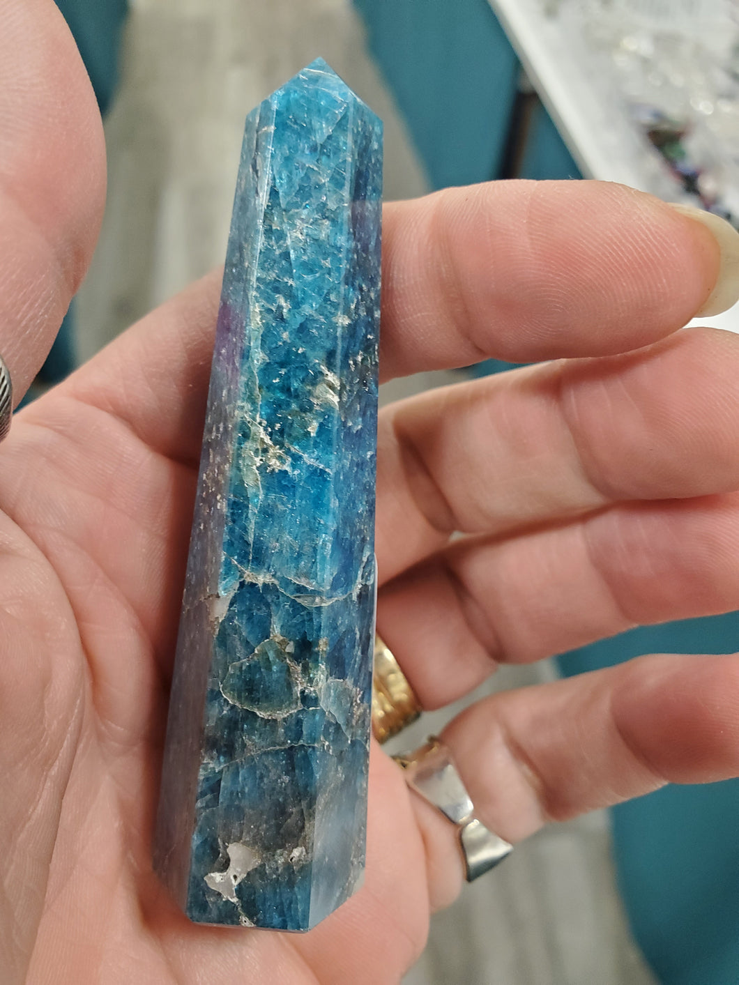APATITE POINT