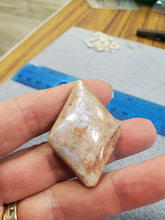 Load image into Gallery viewer, CABOCHON ONTARIO PERISTERITE
