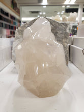 Load image into Gallery viewer, GIRASOL QUARTZ FLAME
