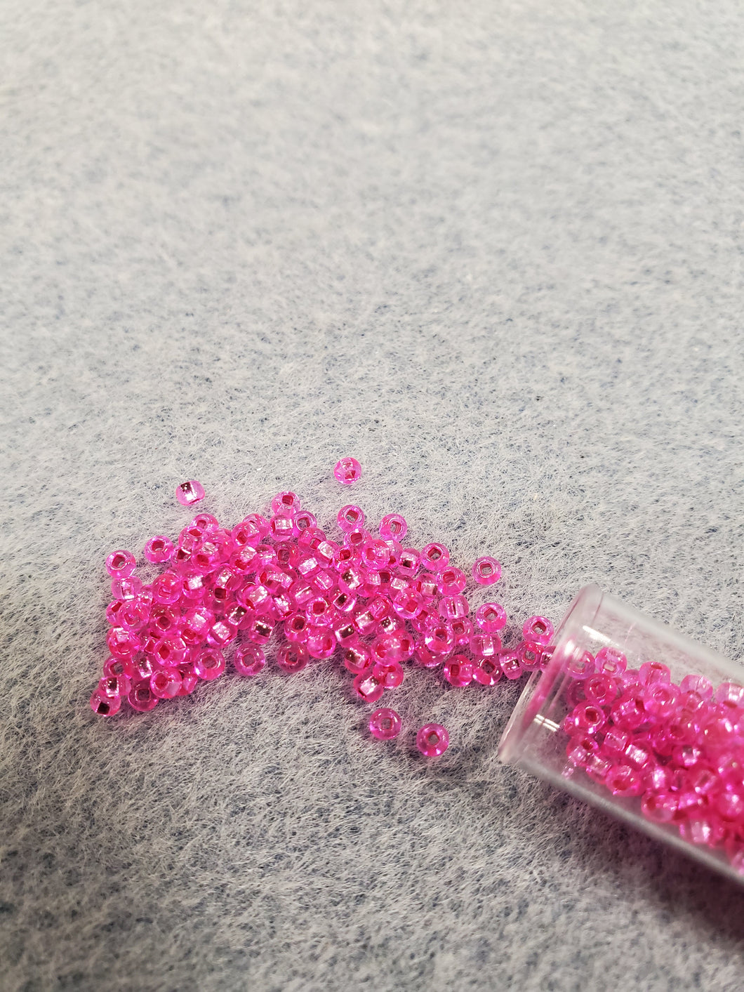 CZECH SEED BEAD 10/0
