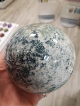 Load image into Gallery viewer, MOSS AGATE SPHERE
