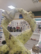 Load image into Gallery viewer, SERPENTINE GIRAFFE
