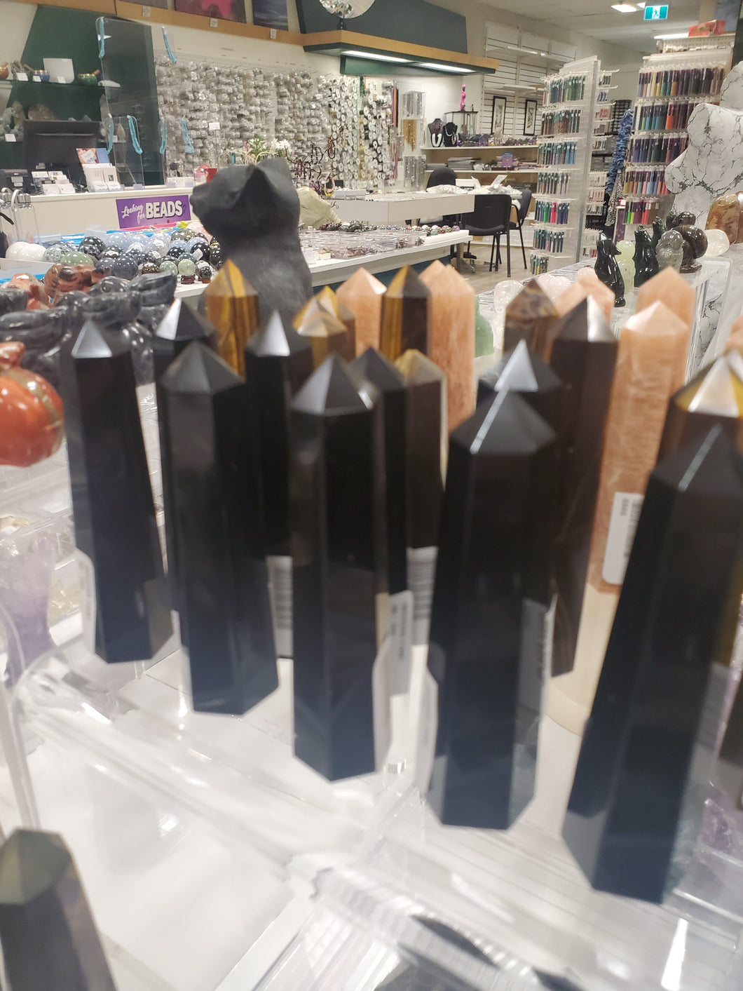 OBSIDIAN POINT