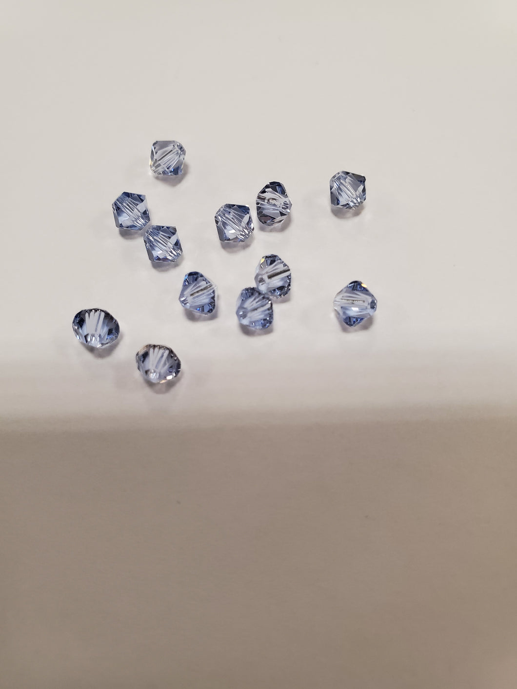 SWAR 5328 BICONE 4MM