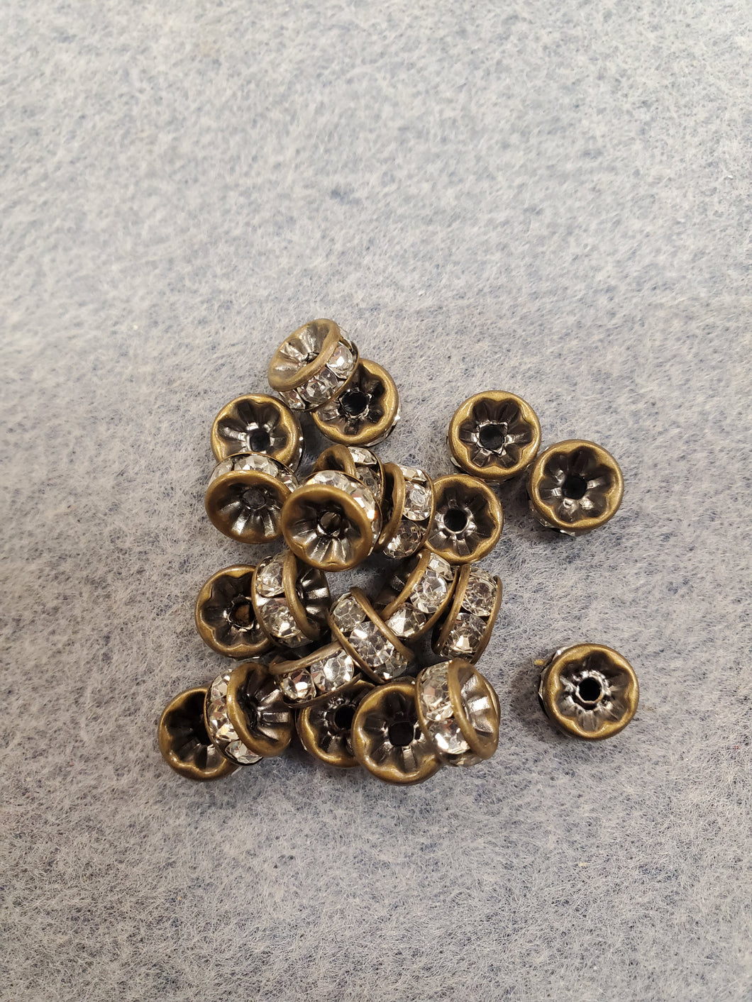 RHINESTONE SPACER CRYSTAL