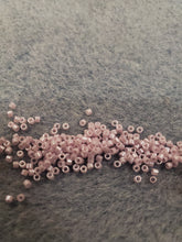 Load image into Gallery viewer, Miyuki Delica 11/0 Pinks
