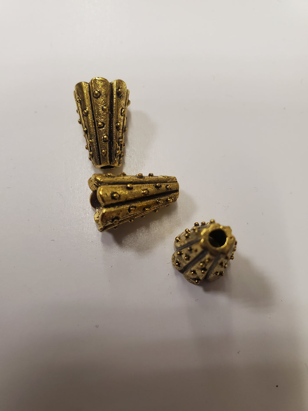 BEAD CONE