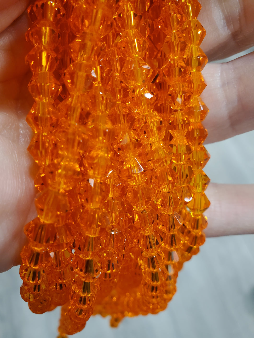 CRYSTAL BICONE 6MM