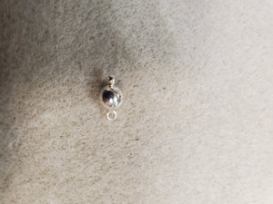 BRASS ROUND MAGNETIC CLASP