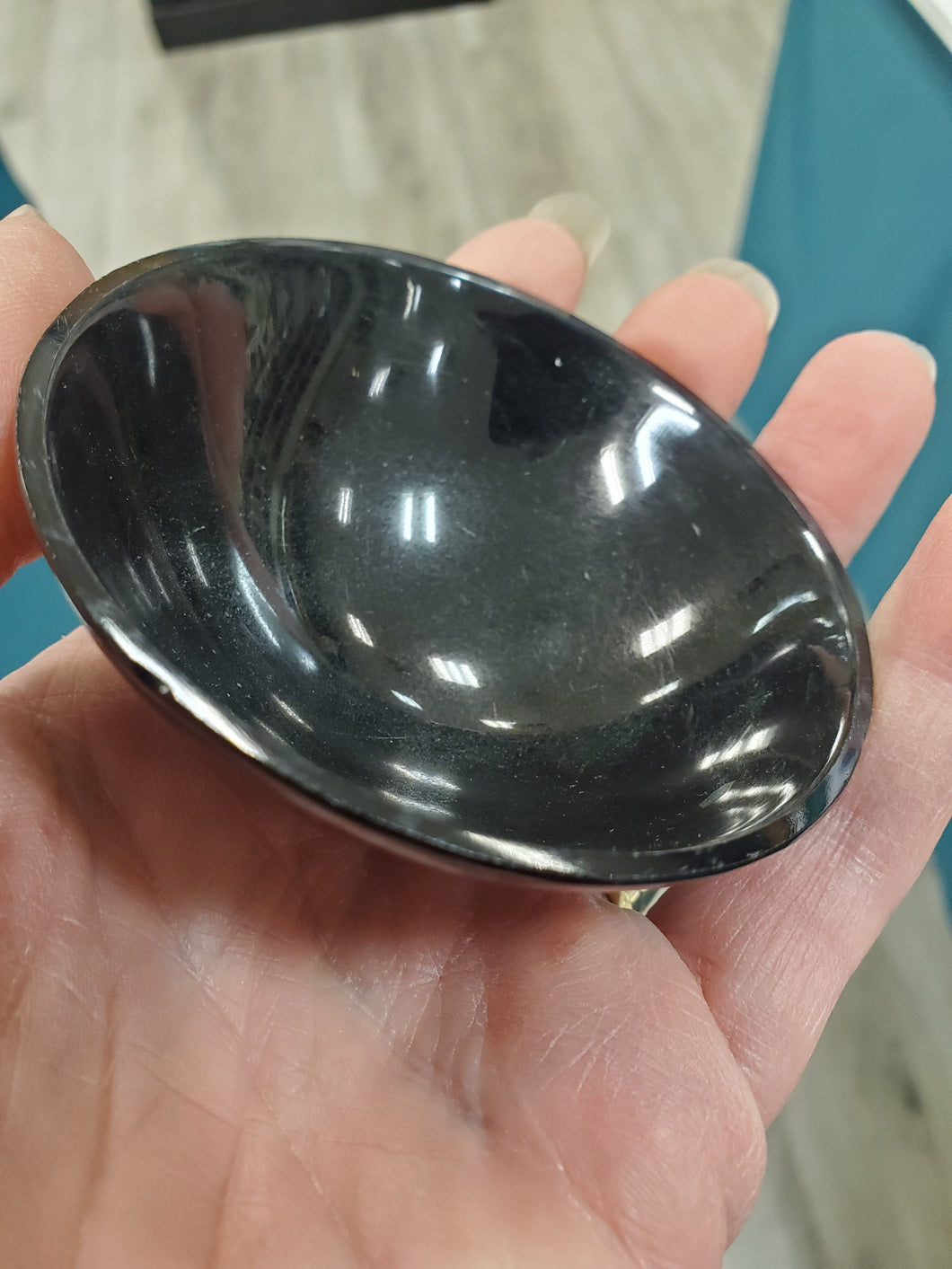 BLACK AGATE BOWL