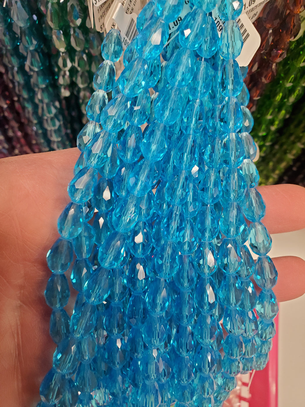 FACETED GLASS DROP