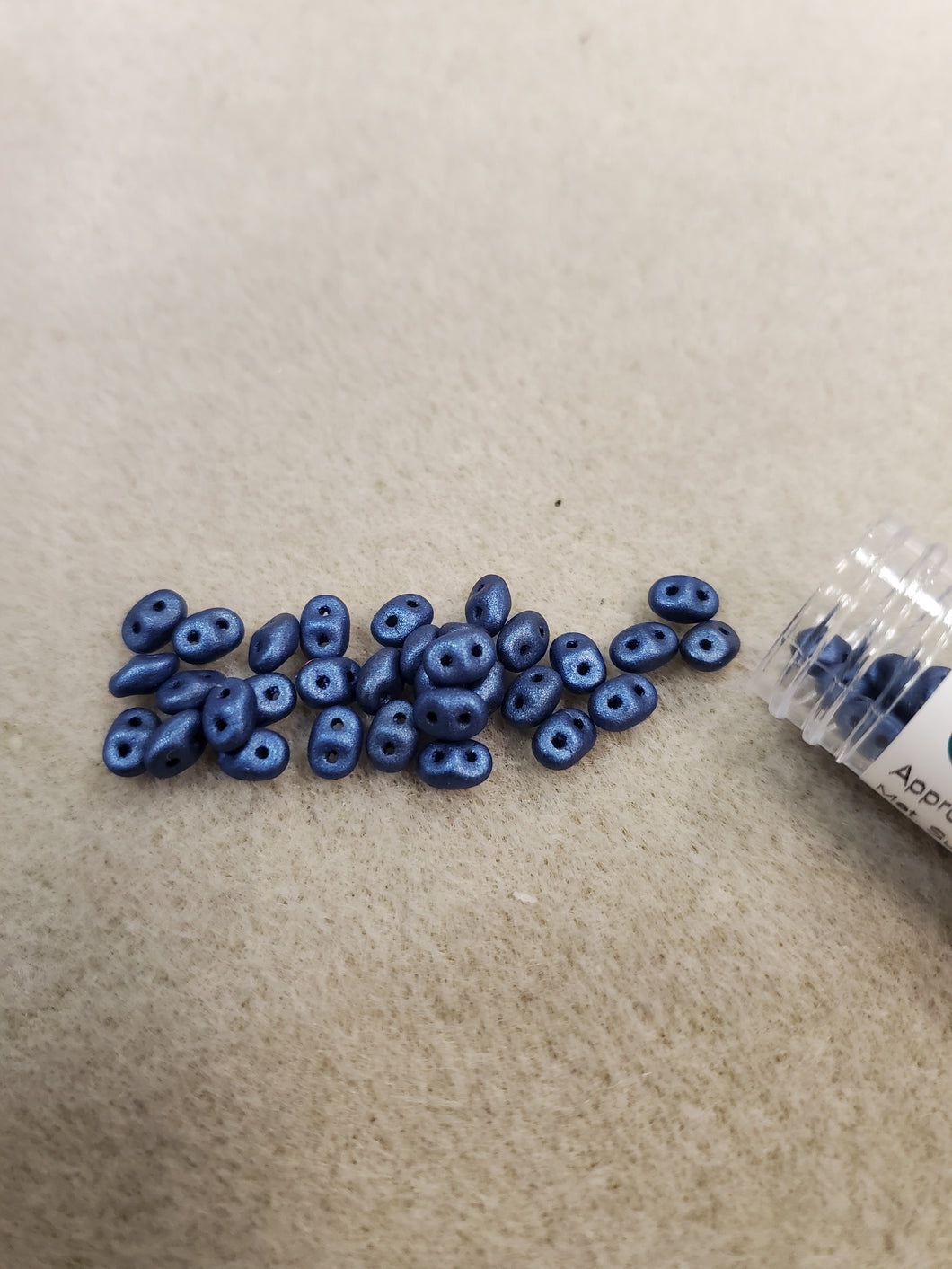SUPERDUO 2.5X5MM 2-HOLE