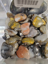 Load image into Gallery viewer, CRAZY AGATE PENDANT HEART
