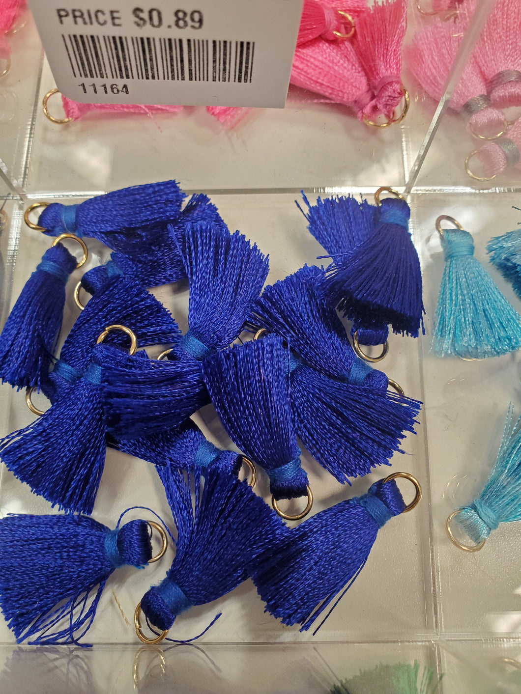 NYLON TASSEL