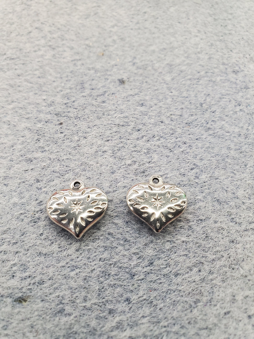 304 STAINLESS HEART CHARM