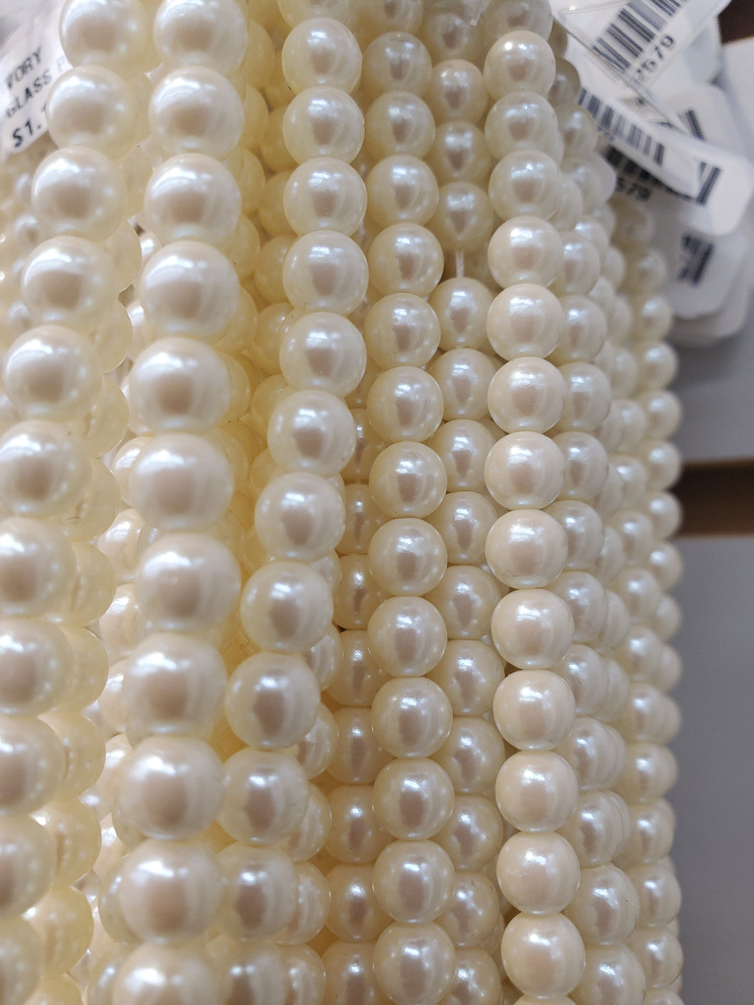 GLASS PEARL 6MM