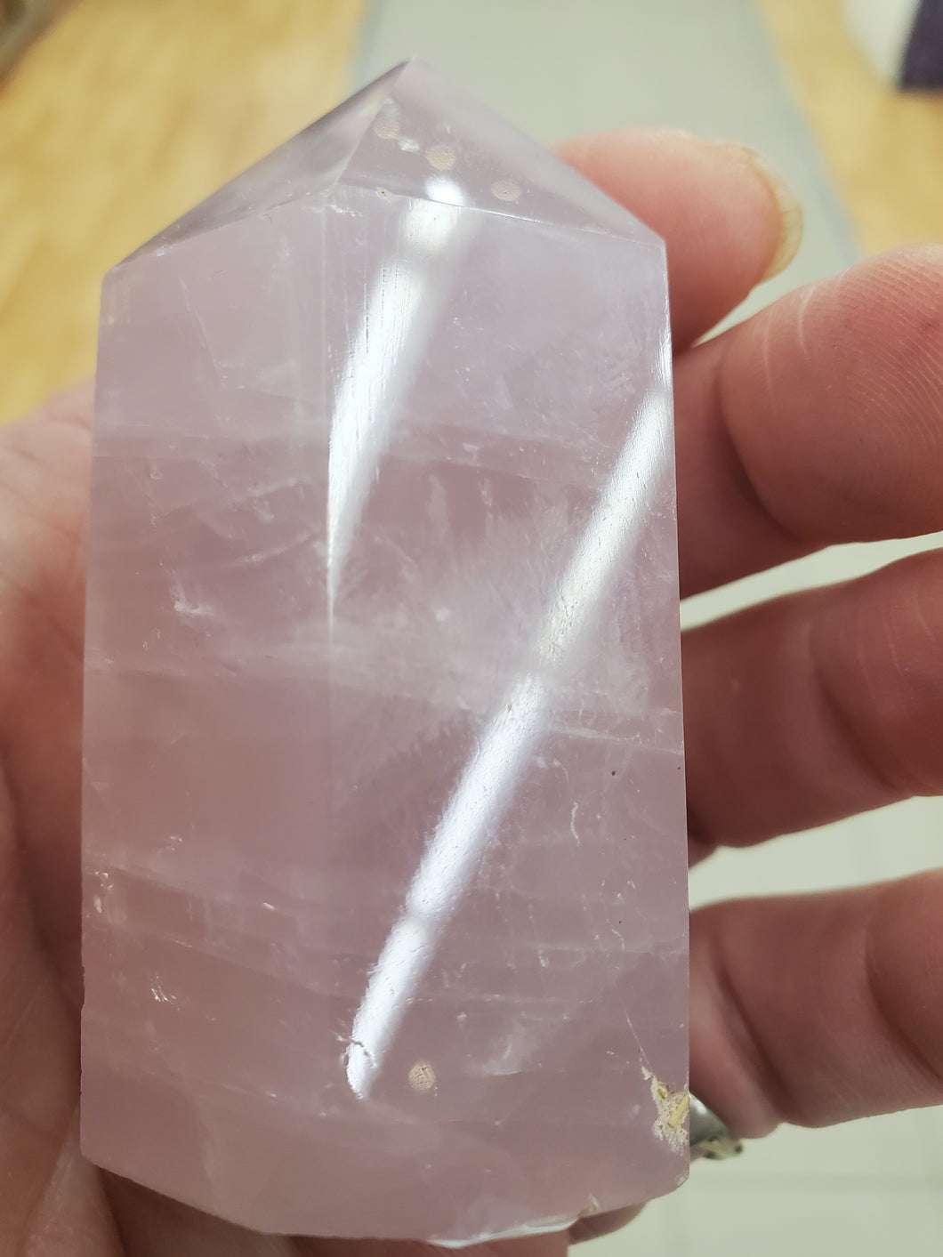 ROSE QUARTZ POINT