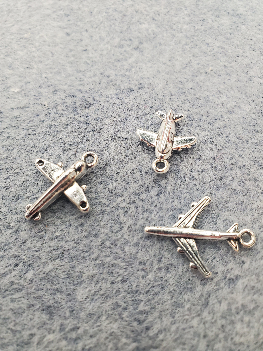 AIRPLANE CHARMS