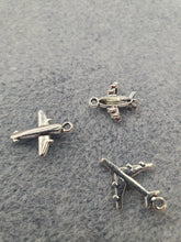 Load image into Gallery viewer, AIRPLANE CHARMS
