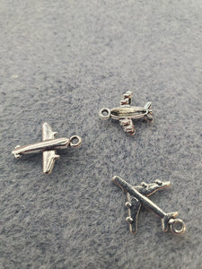 AIRPLANE CHARMS