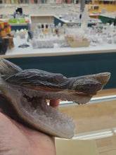 Load image into Gallery viewer, AGATE DRUZY WOLF HEAD
