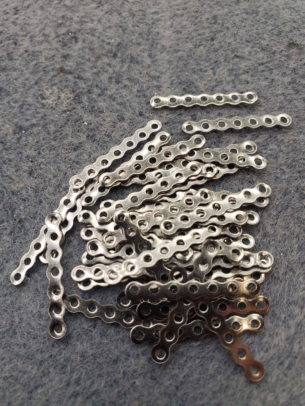 IRON SPACER BAR