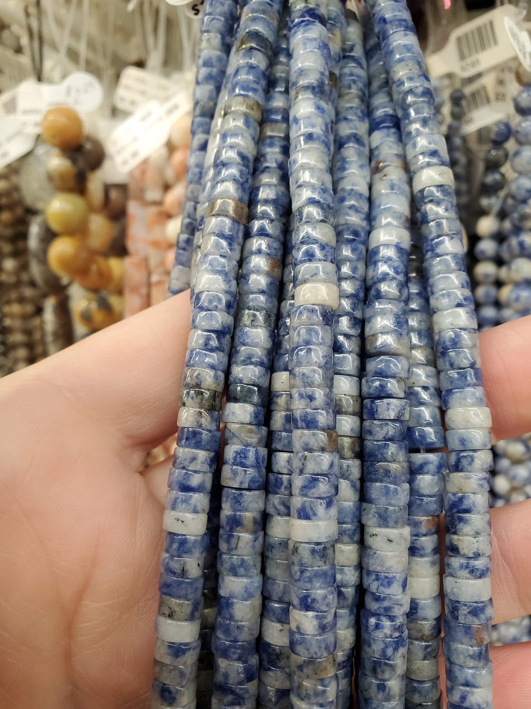 BLUE SPOT JASPER HEISHI 6X3MM