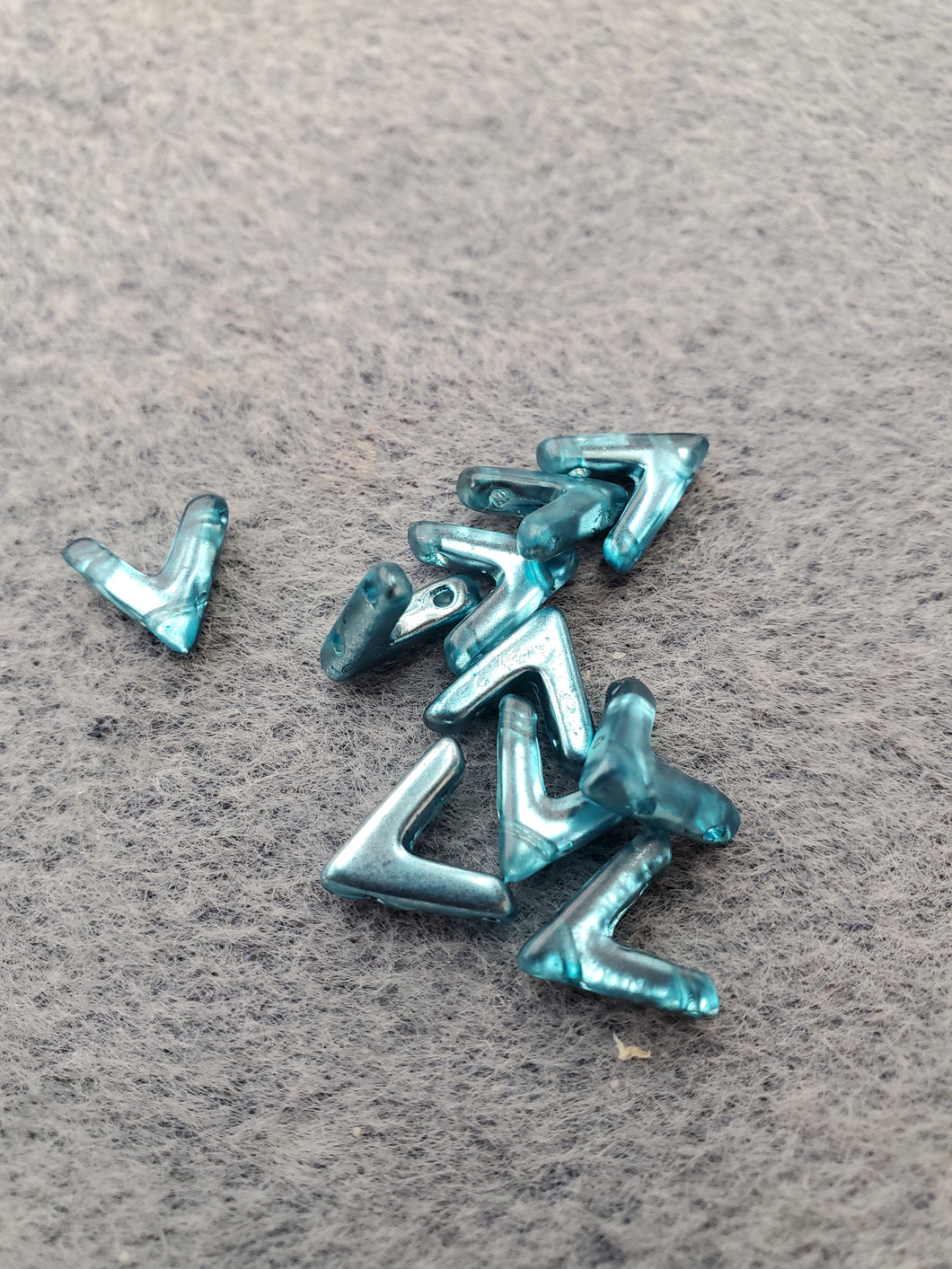 AVA BEADS 10X4MM