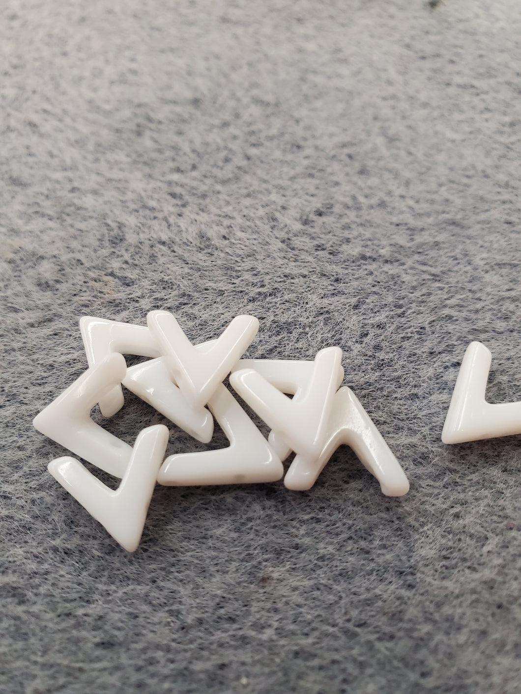 AVA BEADS 10X4MM