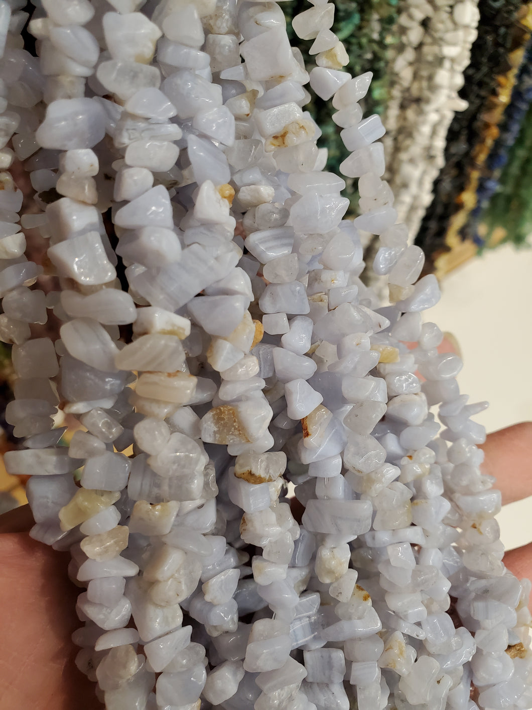 BLUE LACE AGATE CHIPS 5-13X4-8X2-5MM