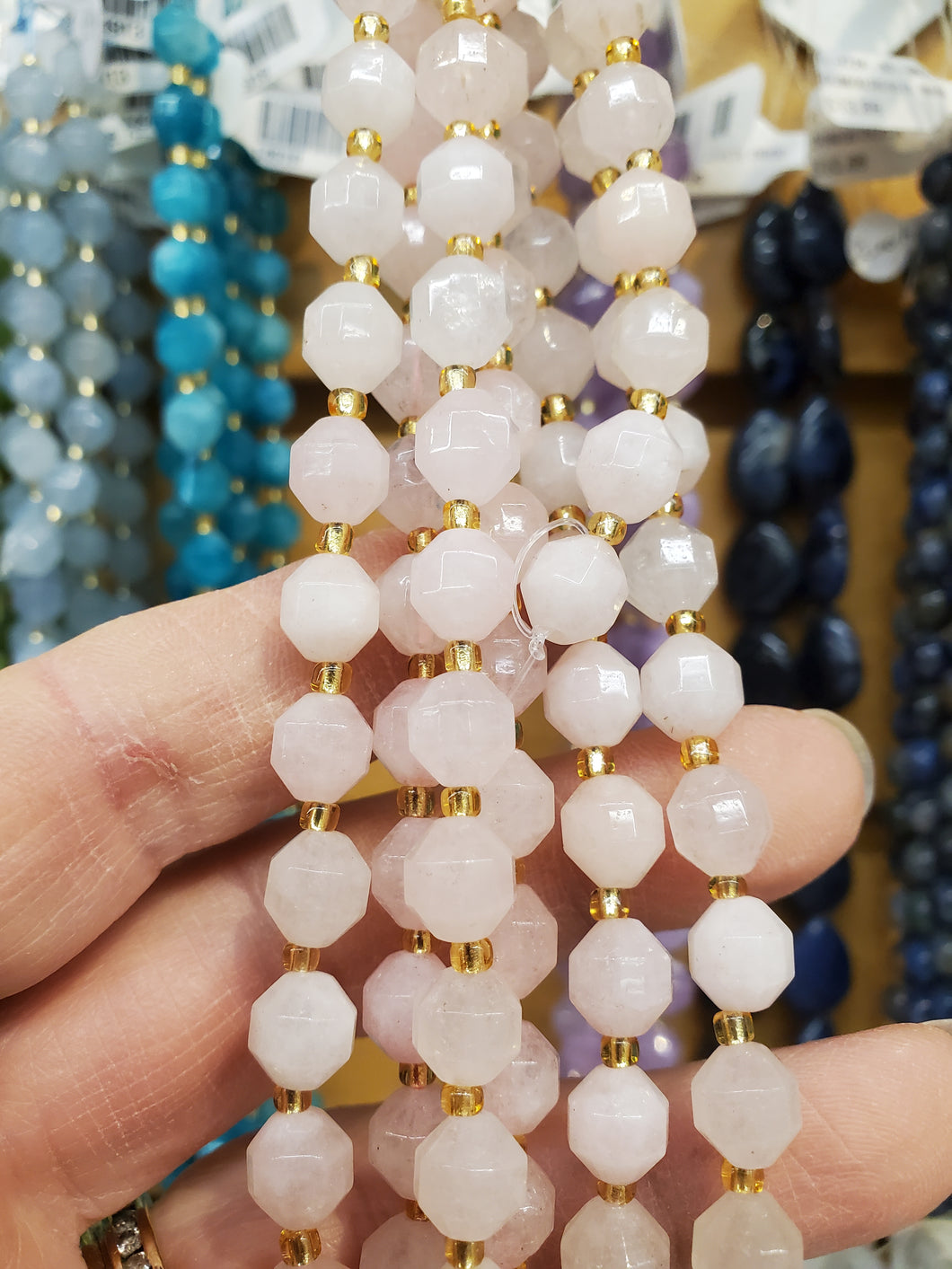 DOLOMITE FACETED 8MM