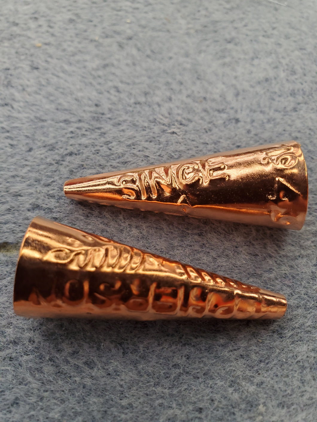 JINGLE CONES 45MM